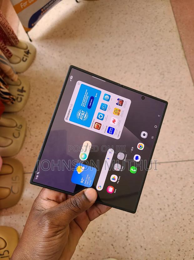 Samsung Galaxy Z Fold7 256 GB Black - main view
