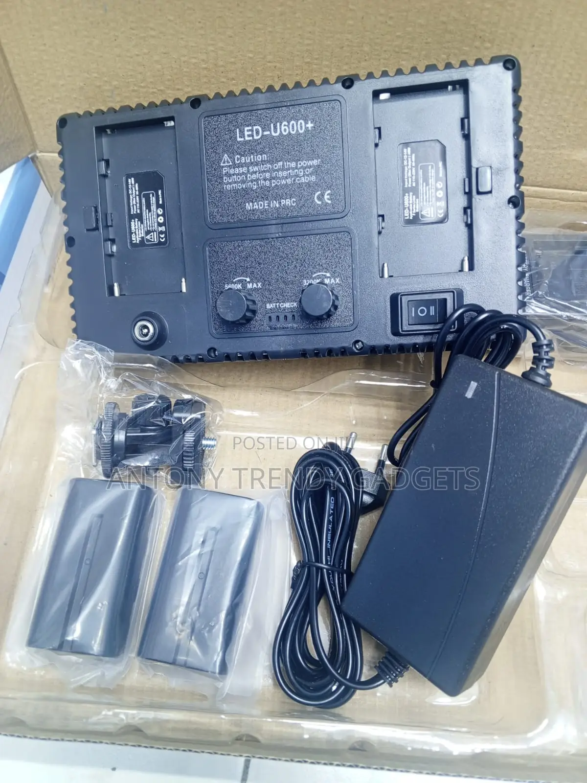 Pro Led 600 Photography Video Light Kit With Stand