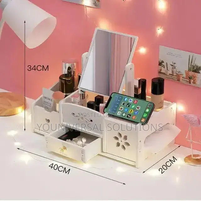 Jewelry Organizer With a Dressing Mirror*