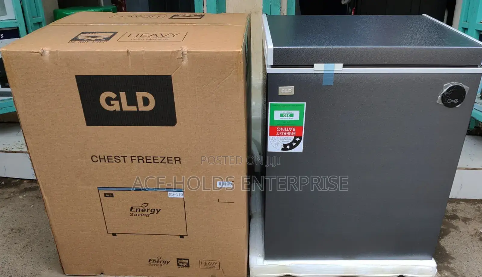 Bd-119 GLD Chest Deep Freezer - 119 LTRS Capacity (Energy Efficient)