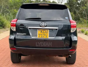 Toyota Vanguard 2013 Black