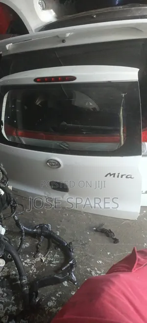 Title: Daihatsu Mira Tailgate / Boot Lid