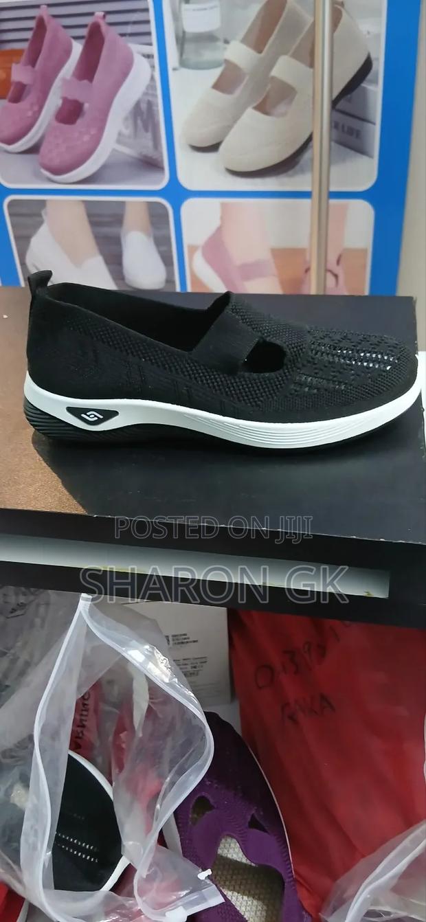 Orthopedic Ladies Shoes