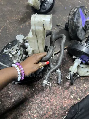 Hilux Revolution Brake Booster