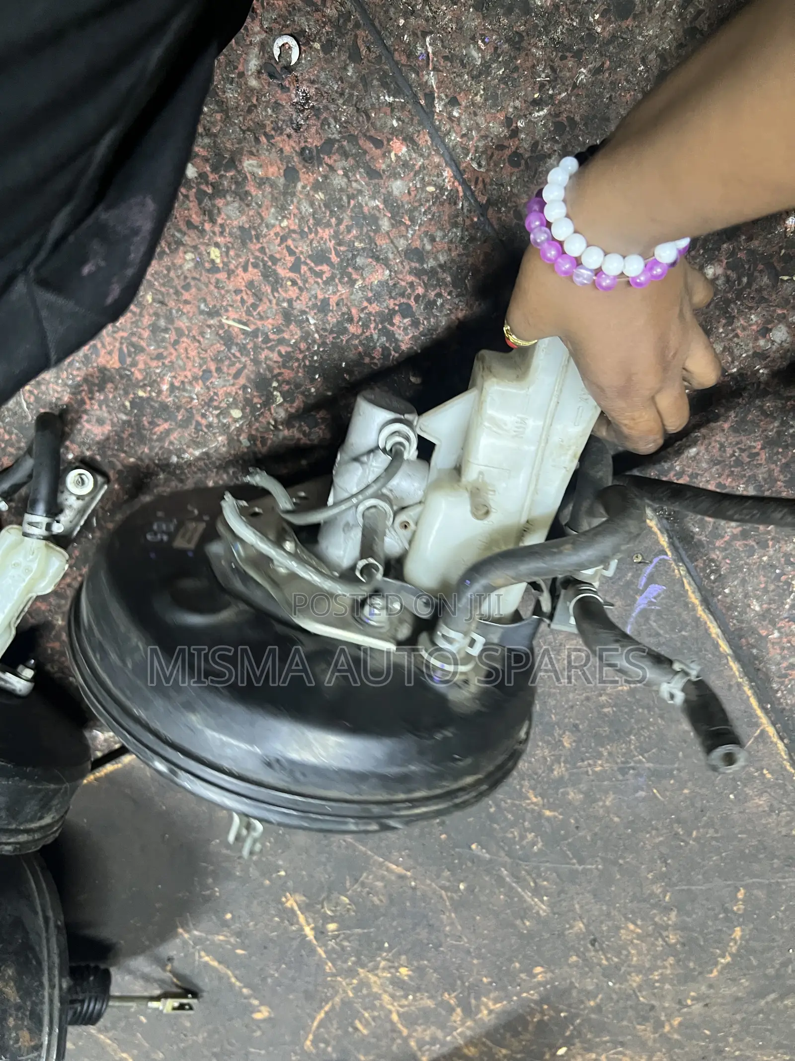 Hilux Revolution Brake Booster