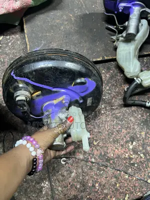 Noah 2014 Brake Booster