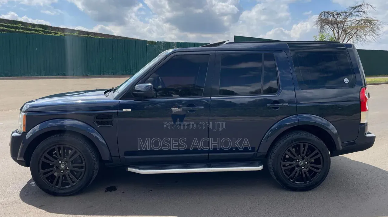 Land Rover Discovery 2009 Blue