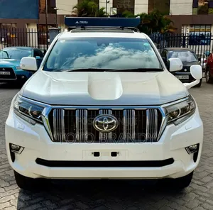 Toyota Land Cruiser Prado 2021 White