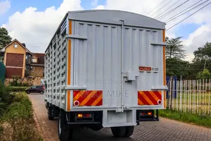 2023 Mitsubishi Fuso Canter