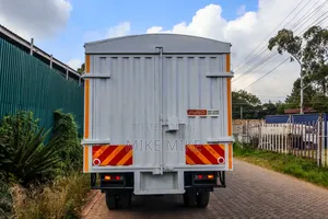 2023 Mitsubishi Fuso Canter