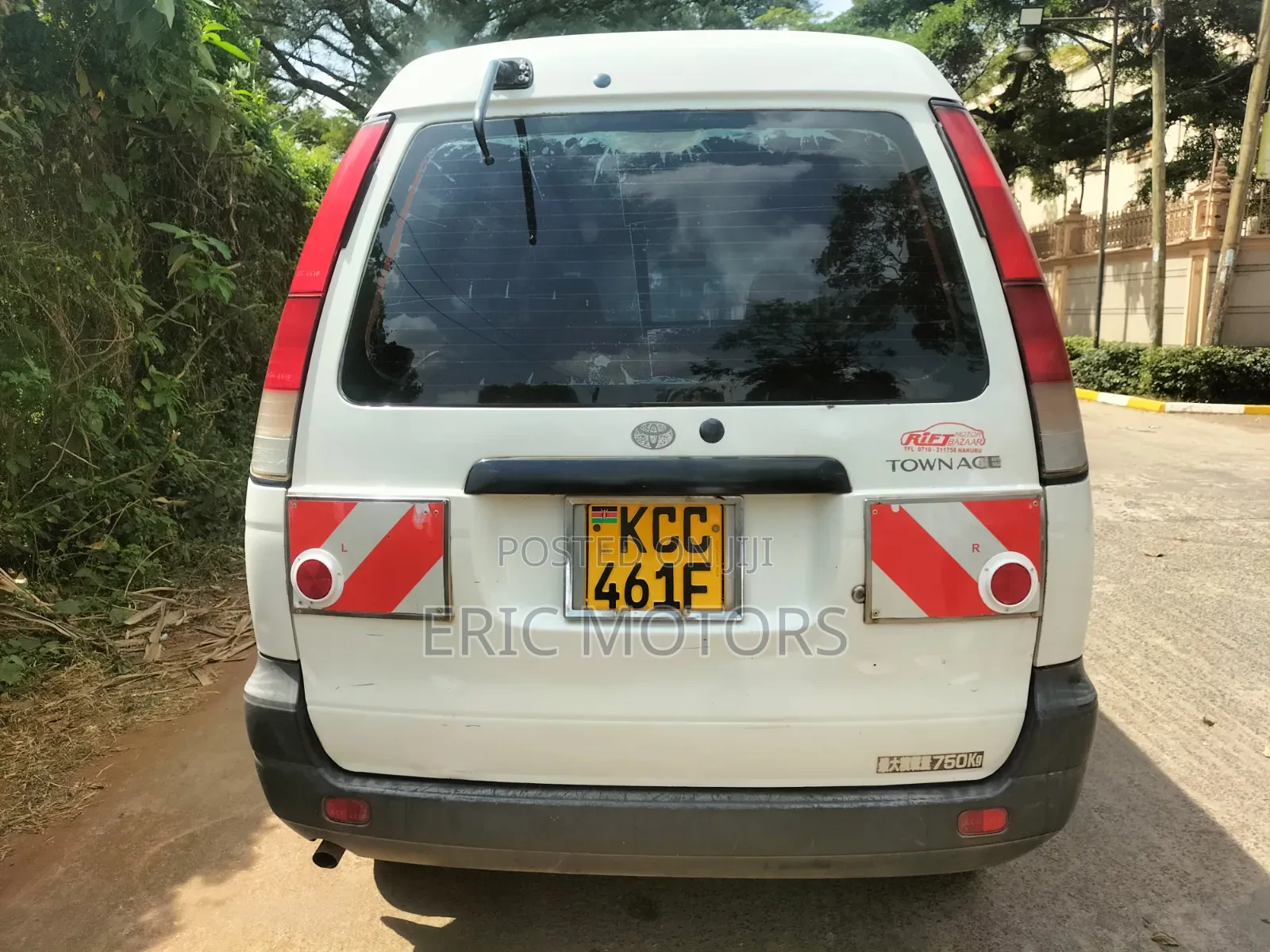 Toyota TownAce 2005 White