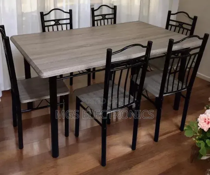Executive 6 Sitter Dinning Table