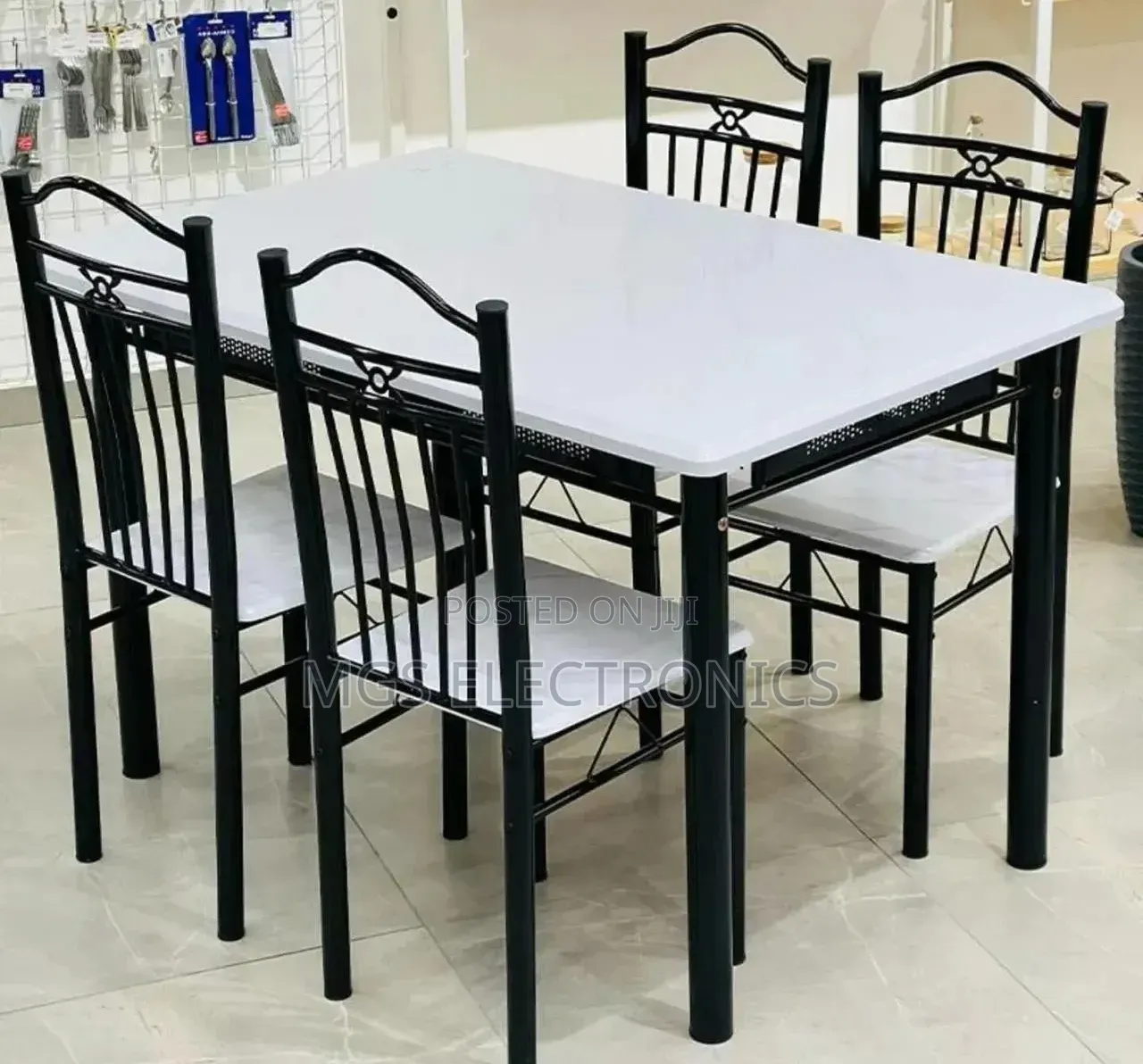 Executive 4 Sitter Dinning Table At