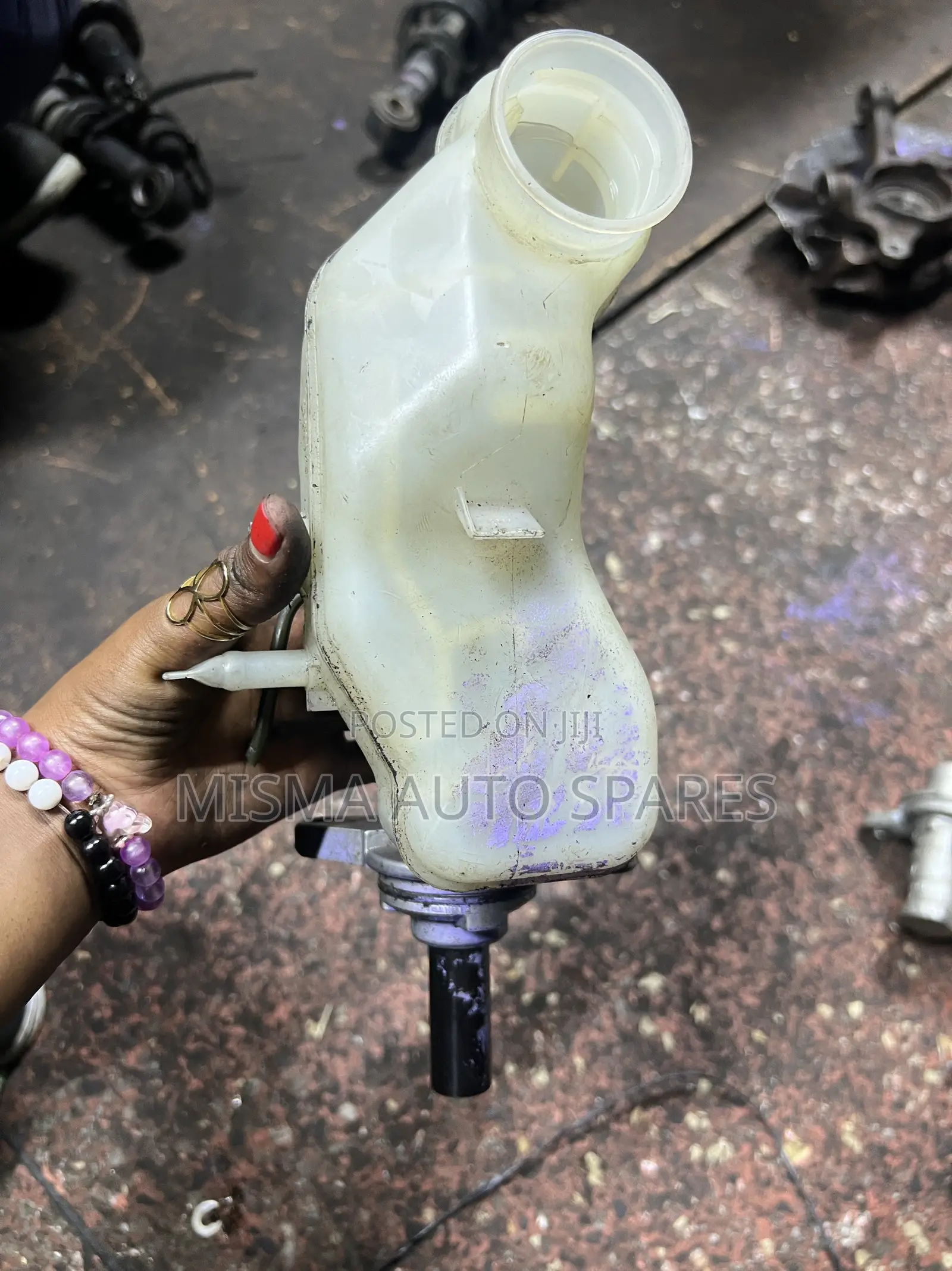 Master Cylinder for Axio