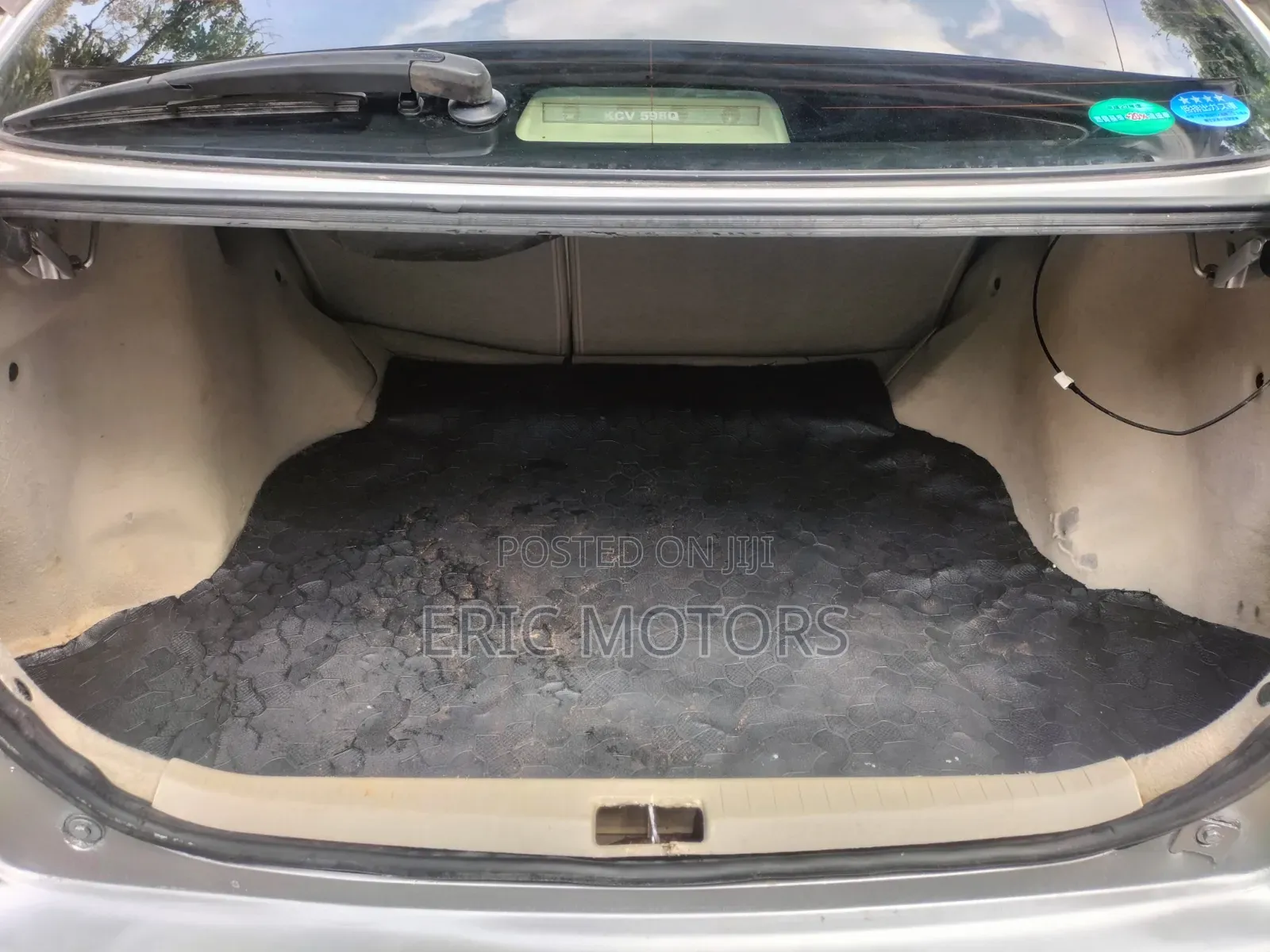 Toyota Premio 2012 Silver