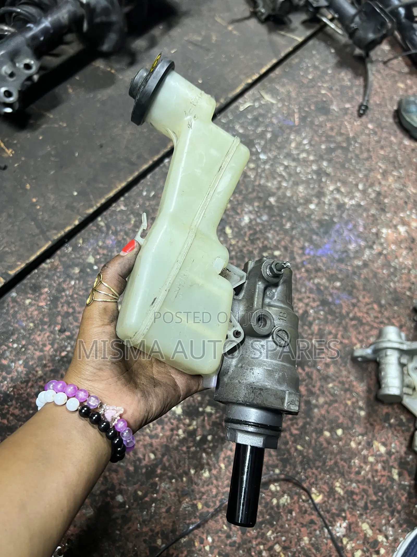 Sienta Master Cylinder