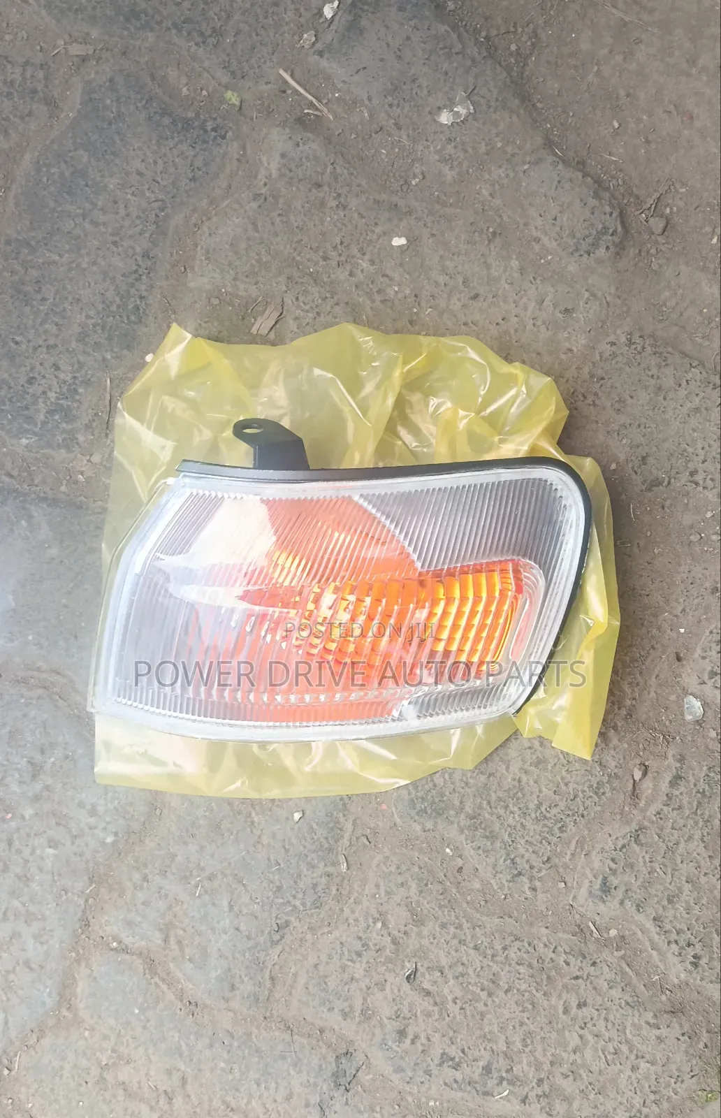Corner Lamp Ae 110