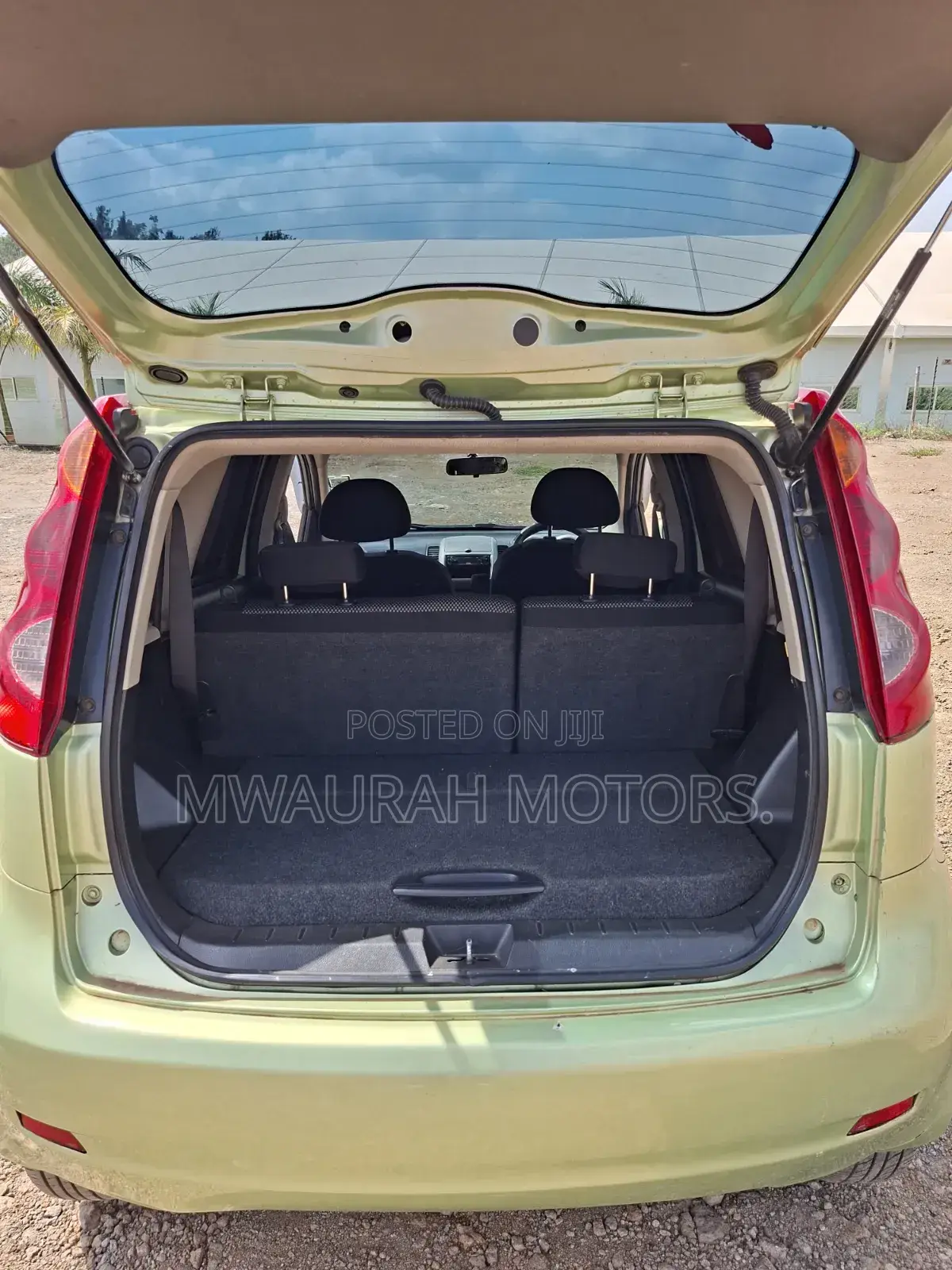 Nissan Note 1.4 2007 Green