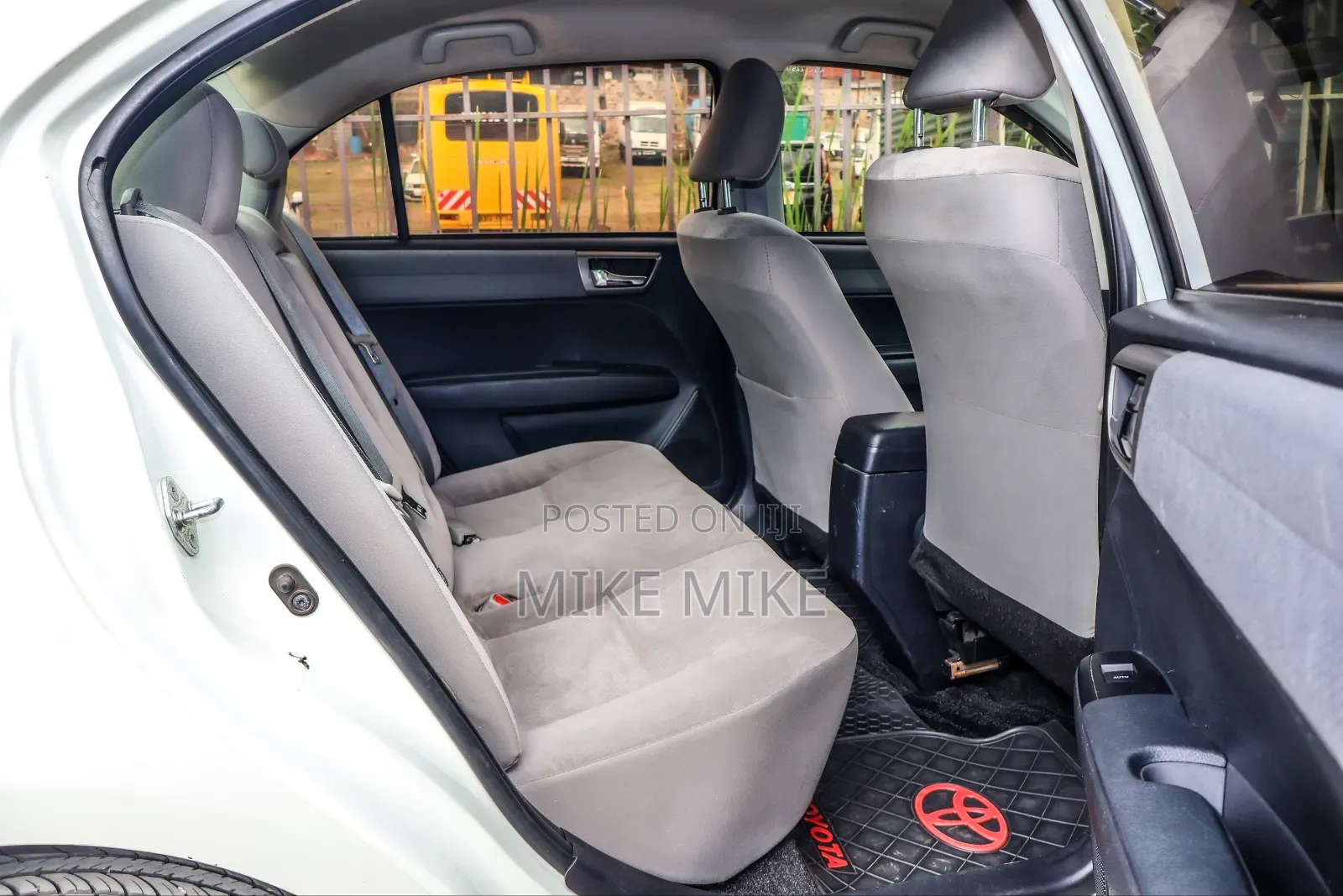 Toyota Axio 1.5 G 2WD 2014 White