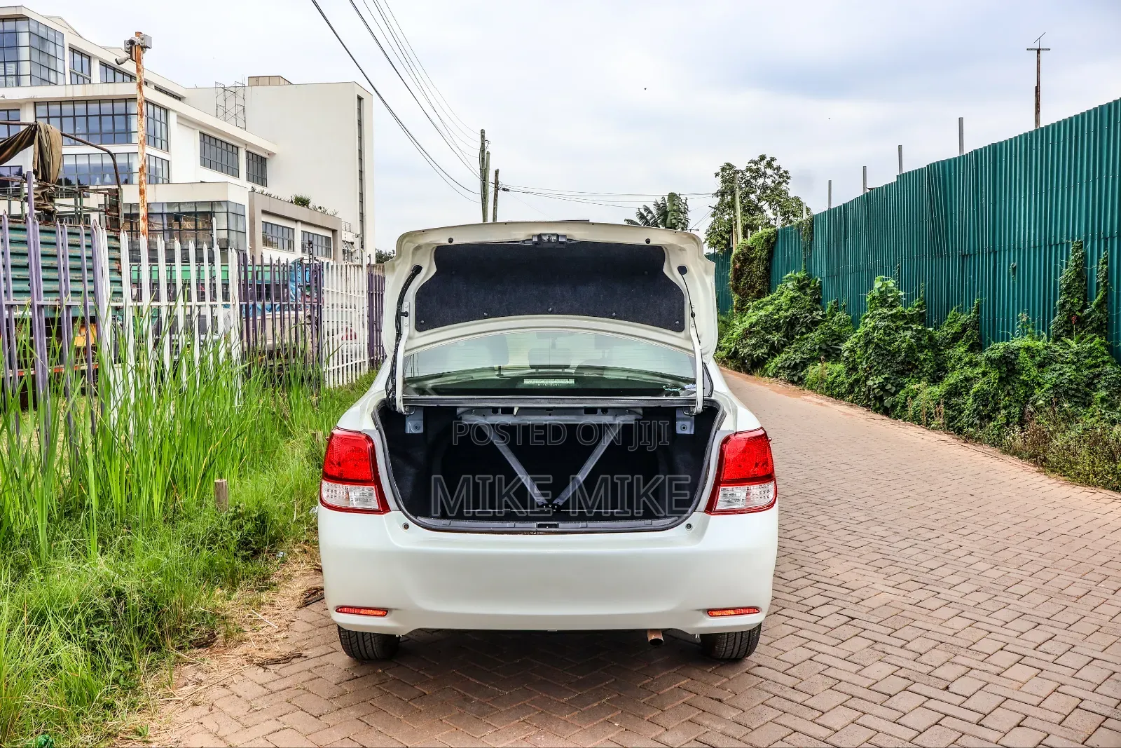 Toyota Axio 1.5 G 2WD 2014 White
