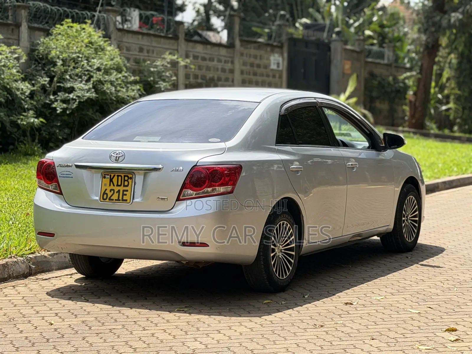 Toyota Allion 2013 Silver
