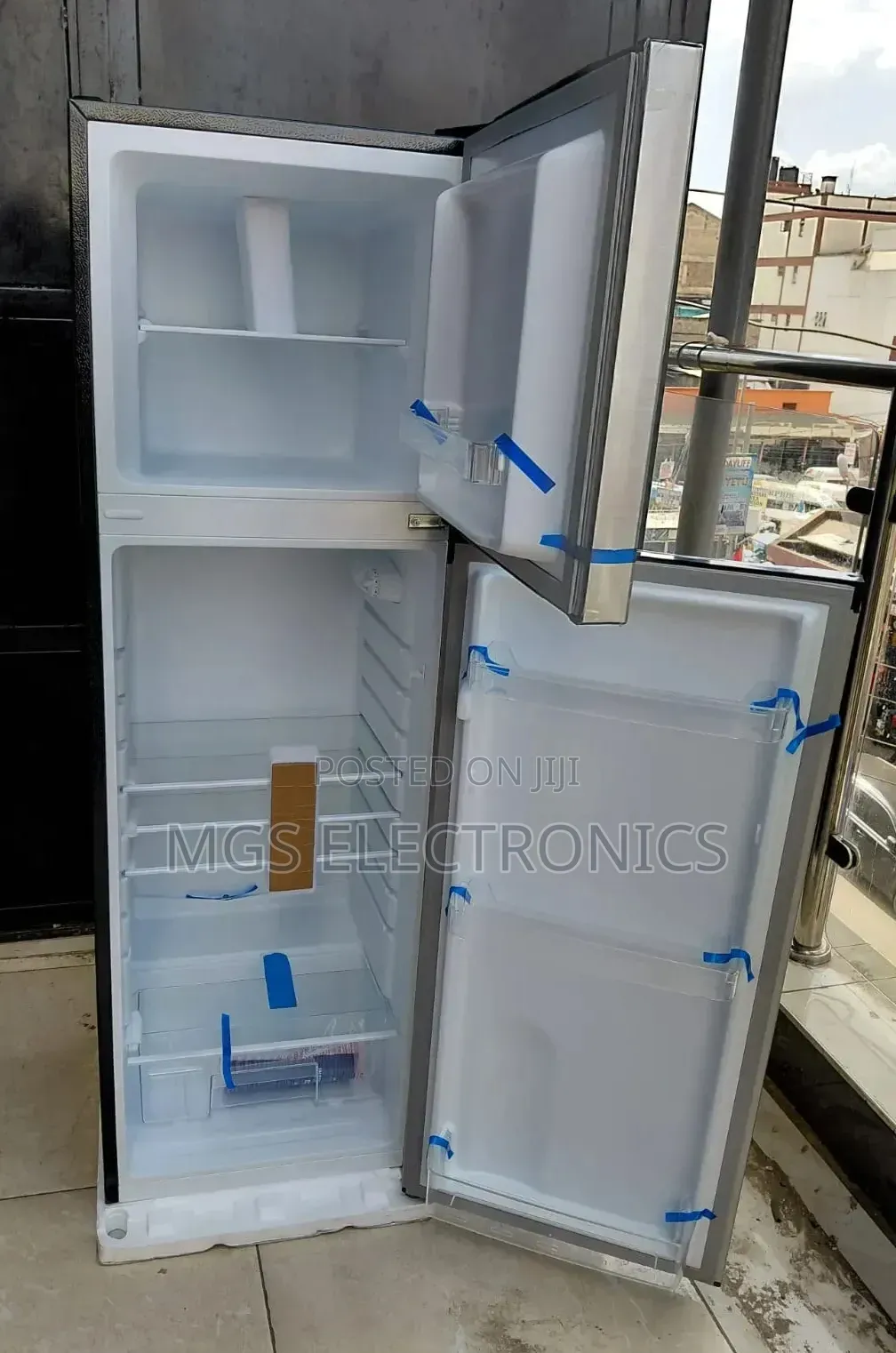 Ailyons 172litres , at 27000