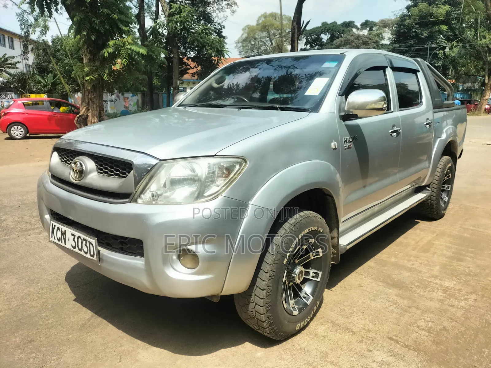 Toyota Hilux 2010 Silver