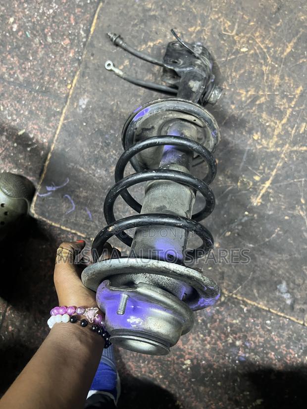Suzuki Every Shocks - thumbnail 2