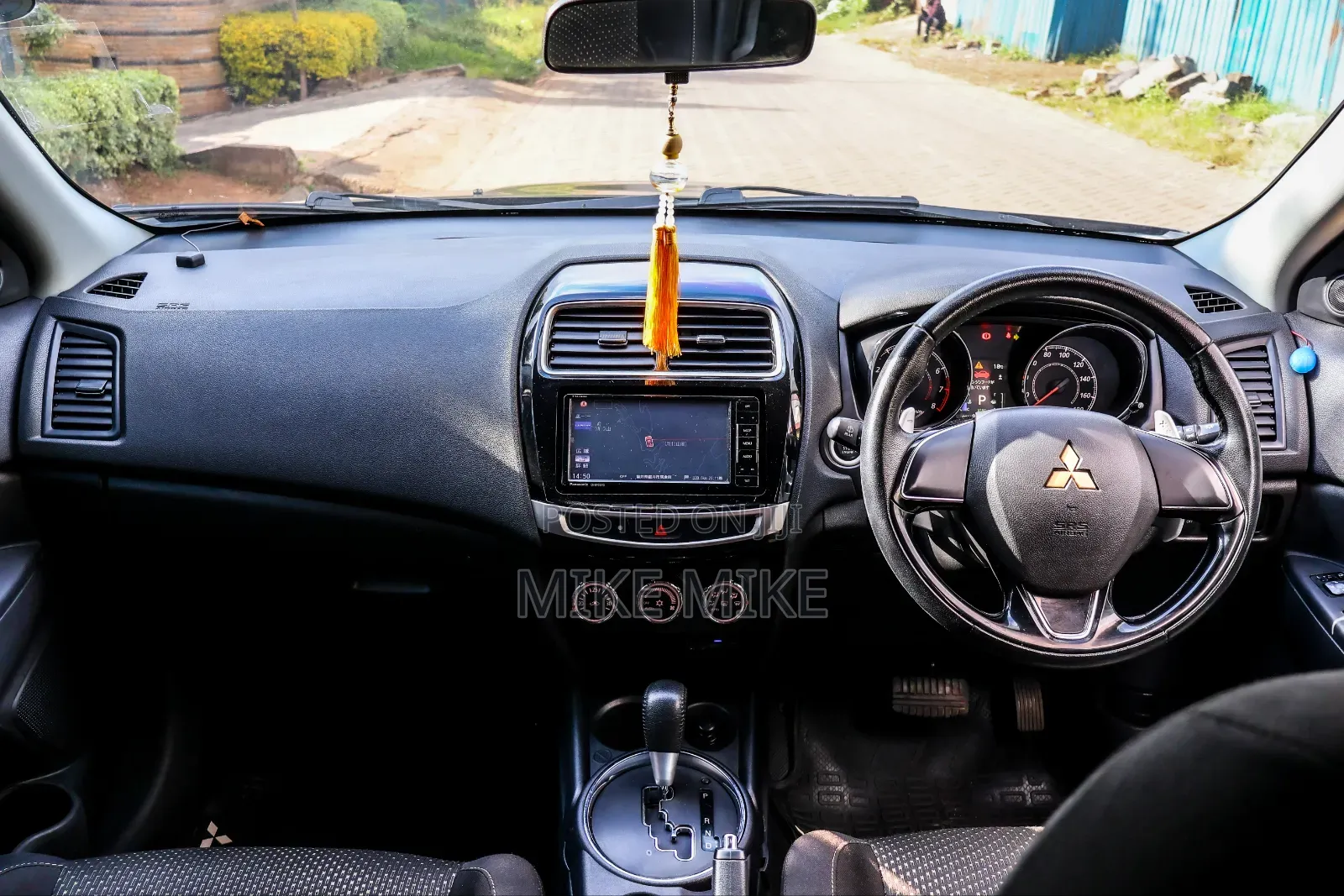 Mitsubishi RVR 2016 Black