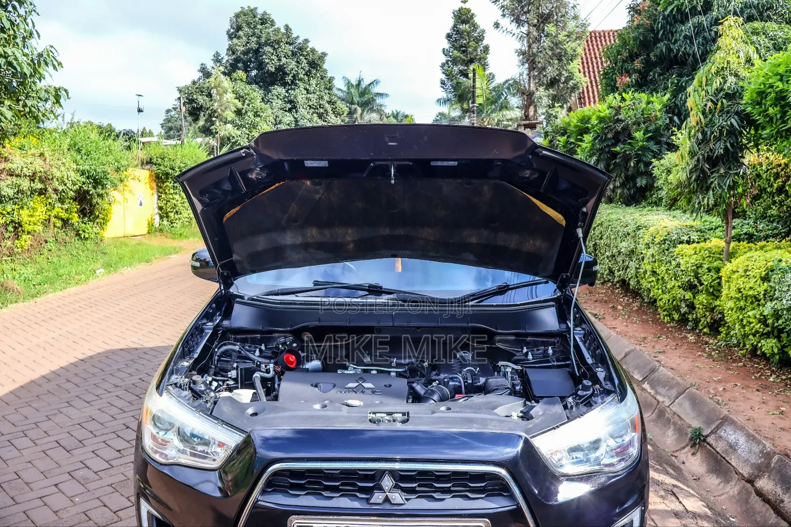 Mitsubishi RVR 2016 Black