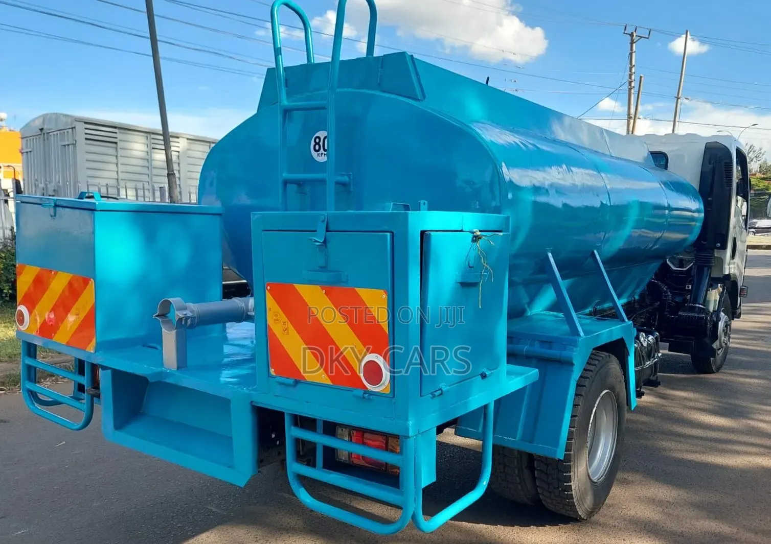 Isuzu NPR Water Boozer