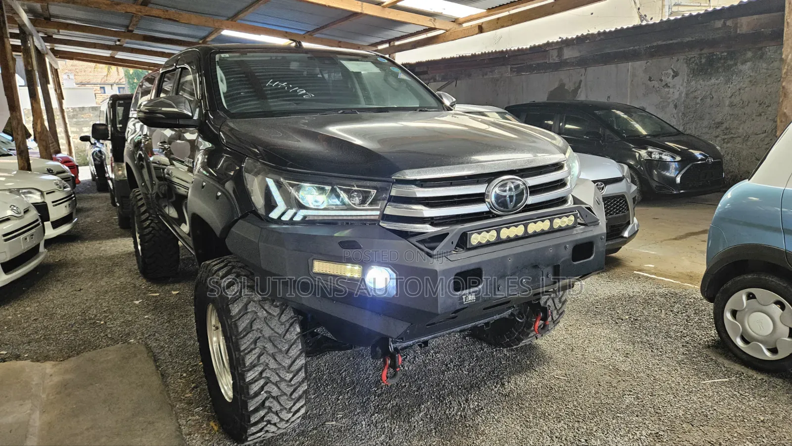 Toyota Hilux Revo Double Cab Deisel 2.4 AWD 2019 Black