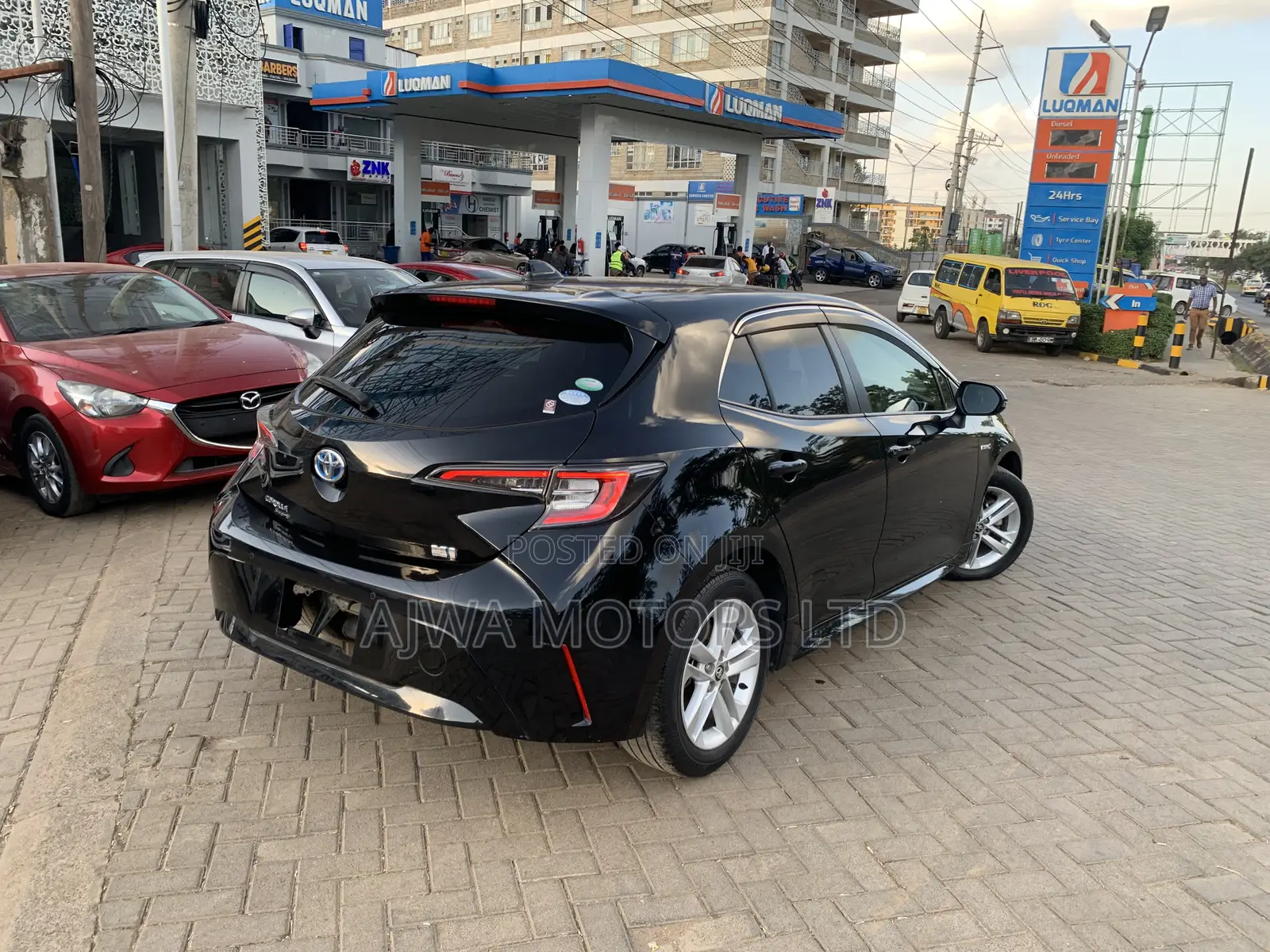 Toyota Corolla L (1.8L 4cyl 2A) 2019 Black
