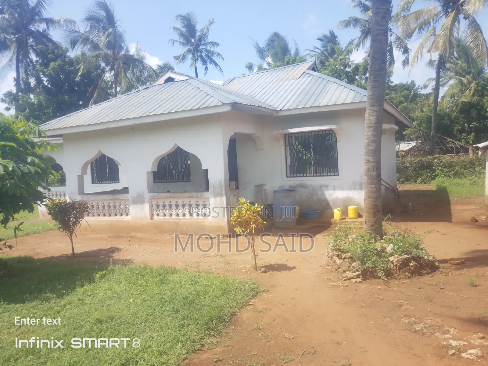 3bdrm Bungalow in Jacaranda Beach Road, Malindi for sale