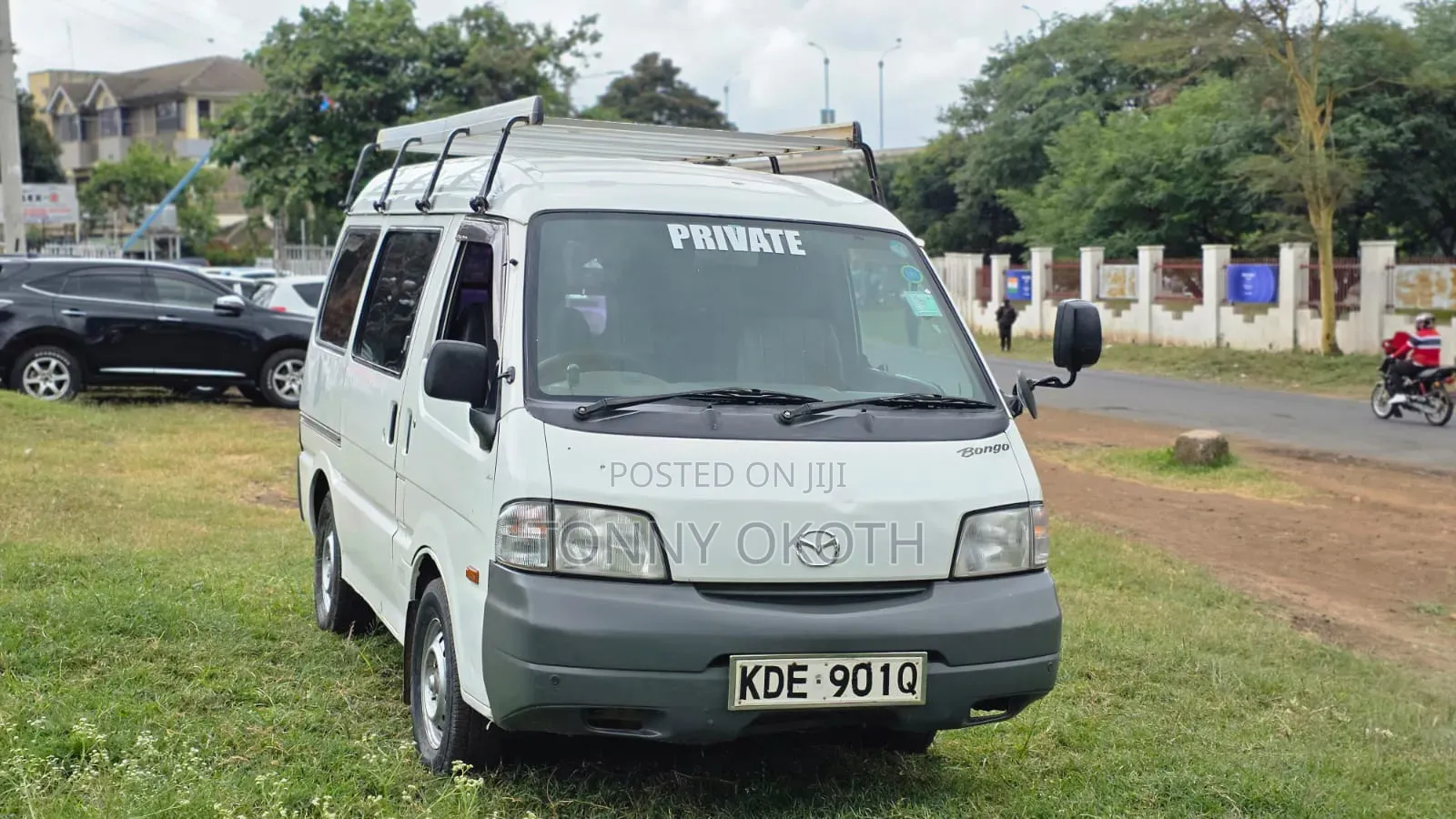 Mazda Bongo 2014 White