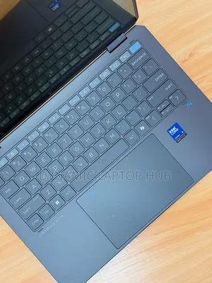 New Laptop HP OmniBook Ultra Flip 14" 32GB Intel Core Ultra 9 SSD 2T