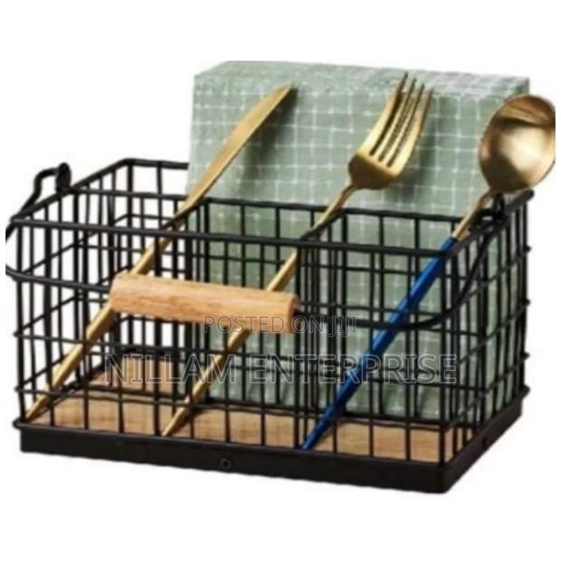 4 in 1 Cutlery Holder With Handle
