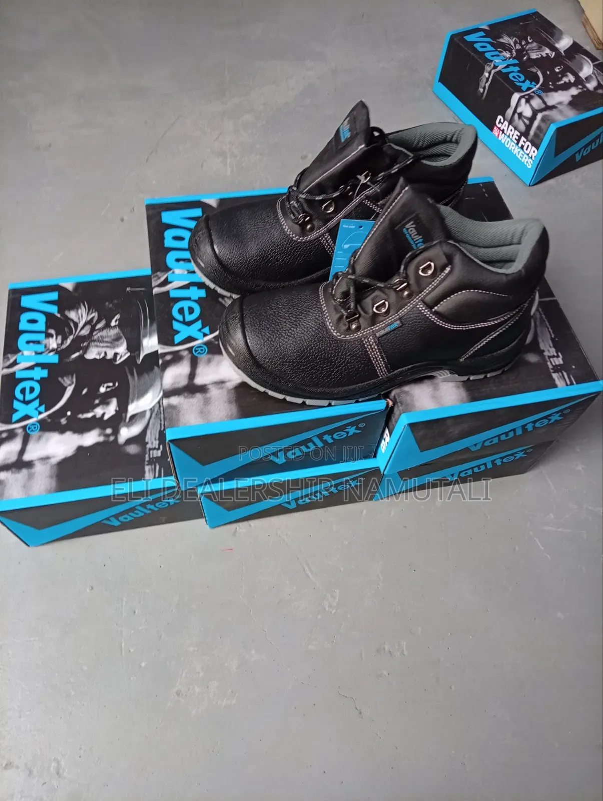 Maximum Protection Heavy-duty Vaultex Safety Shoes