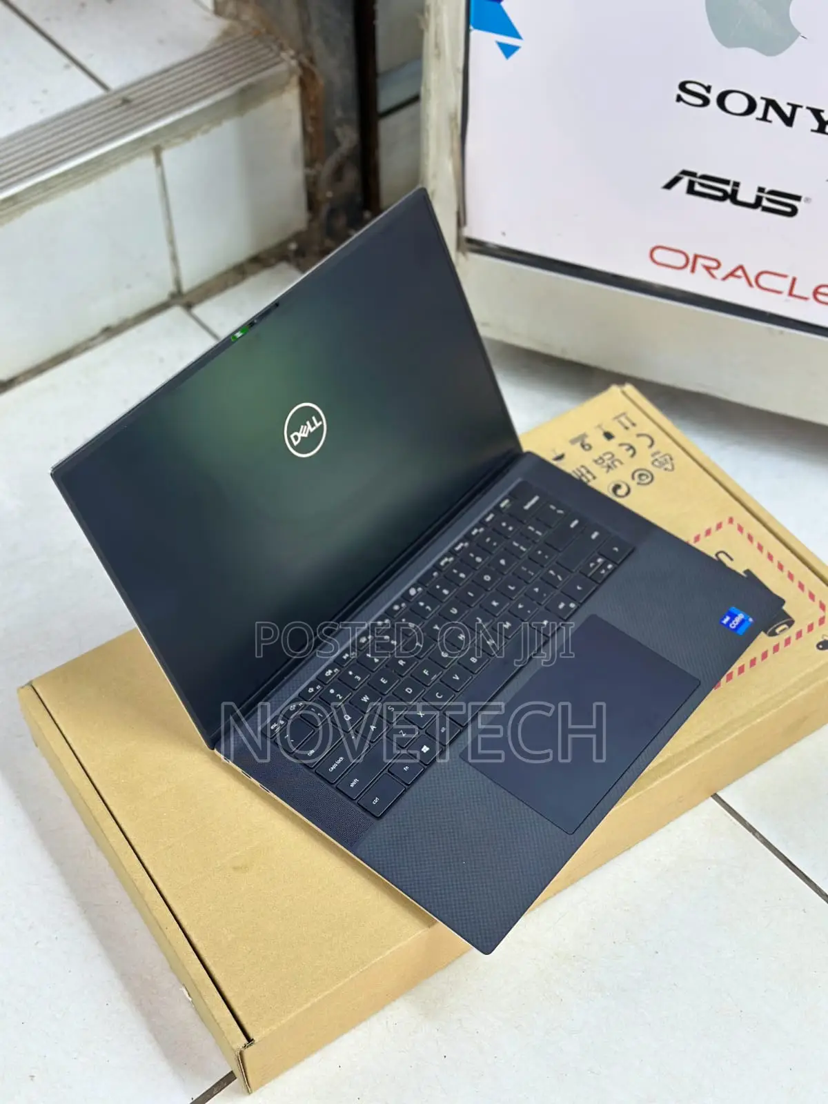 New Laptop Dell XPS 15 9510 16GB Intel Core i7 SSD 512GB
