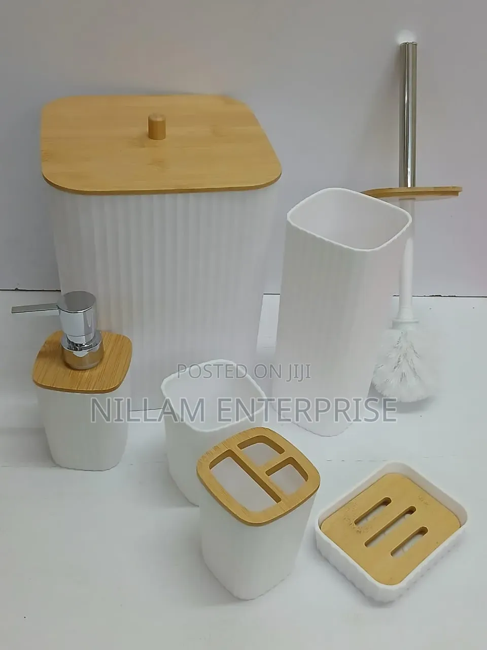 6 In1 Bathroom Accessories Set