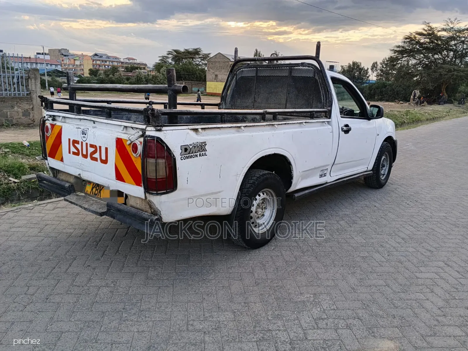 Isuzu D-MAX 2008 White