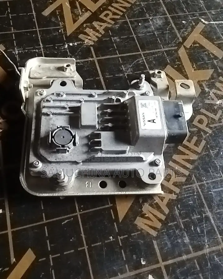 Gearbox Computer Hr12 {A} Nissan Latio N17