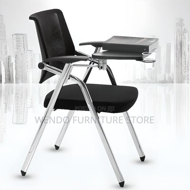 Office Chairs; Visitors Mesh Foldable Chair With Pad - thumbnail 3