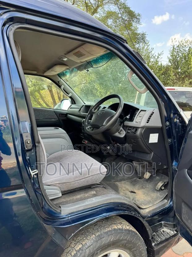 Toyota HiAce 2011 Blue - thumbnail 3