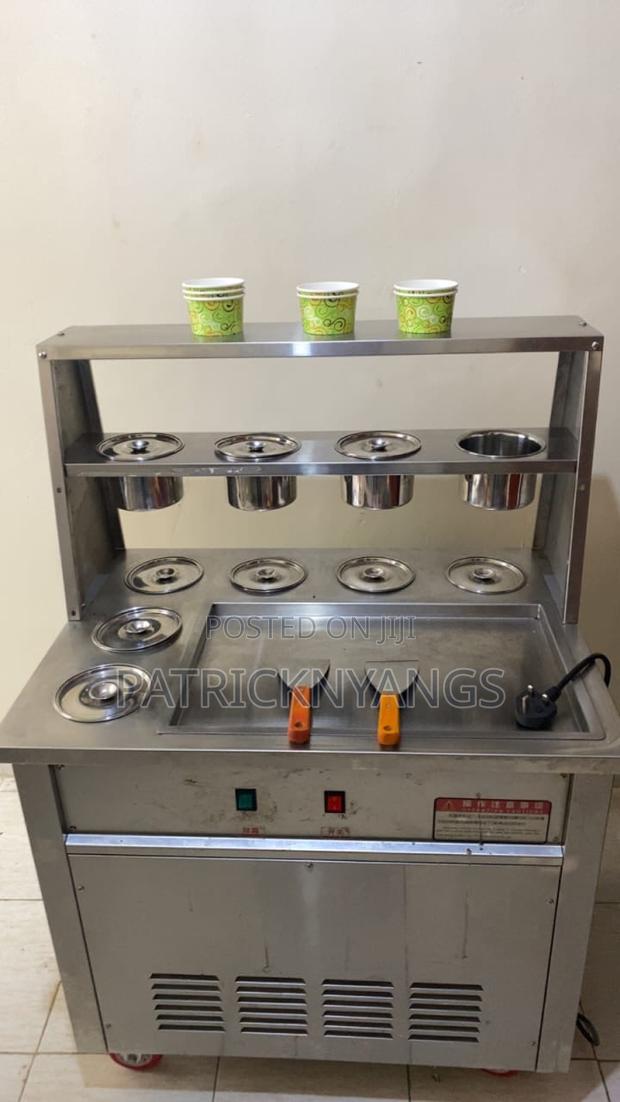 Fried Ice-Cream Machine - thumbnail 2