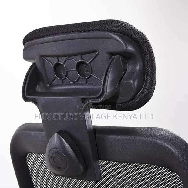 Headrest Swivel Computer Chair. - thumbnail 2