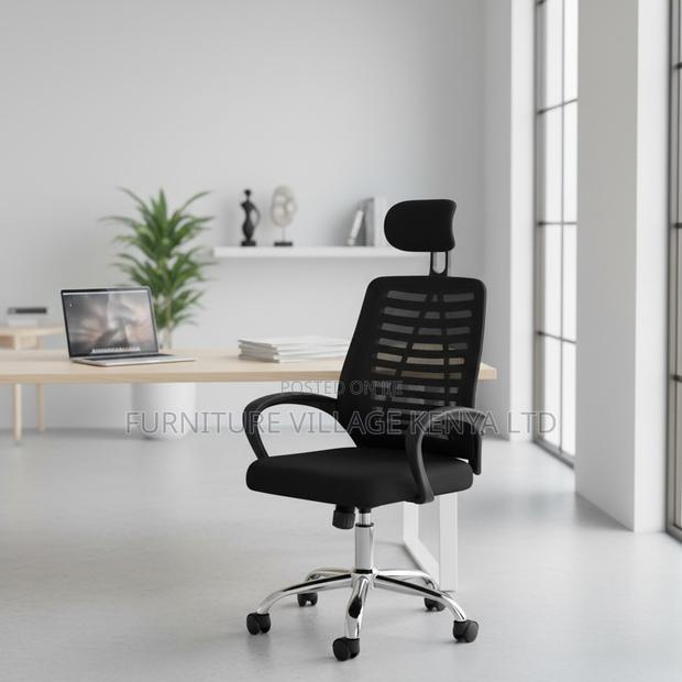 Headrest Swivel Computer Chair. - thumbnail 7