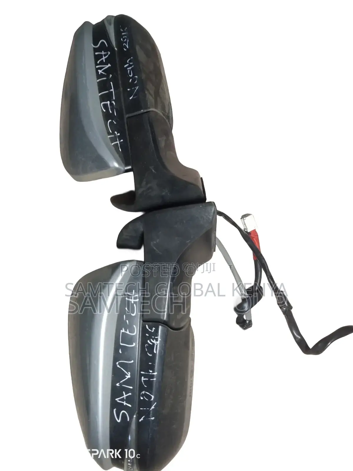 Noah 2015 Side Mirror