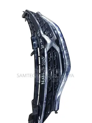 Toyota Mark X Grill 2015