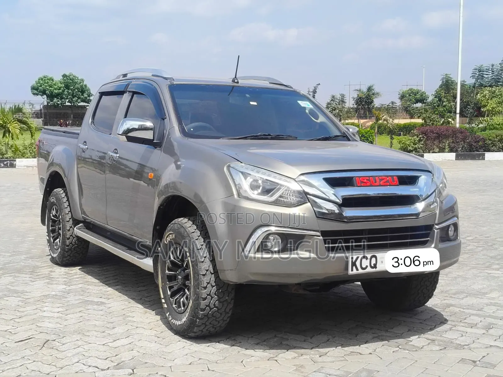 Isuzu D-MAX 2018 Gray